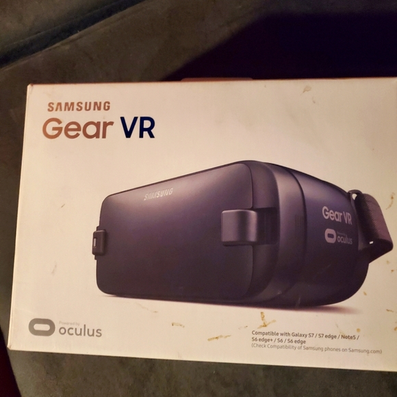 Samsung VR brand new